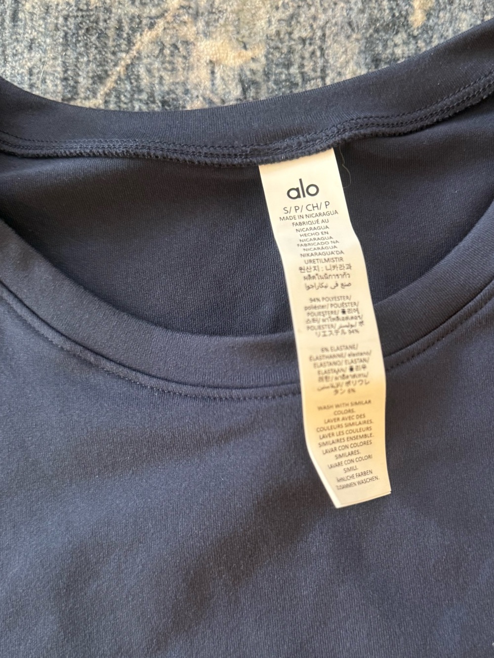NWT ALO Yoga Alosoft Crop Finesse Top - Navy - Size small - Picture 7 of 8